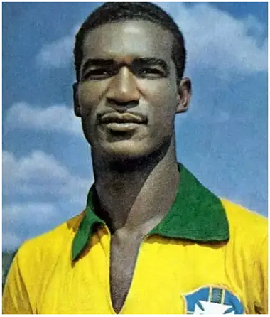 Didi eleito o melhor jogador da Copa de 1958 pela FIFA